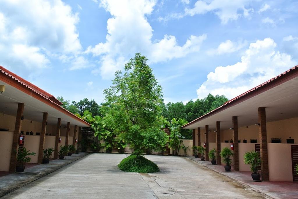 Room Place Chumphon Exterior foto